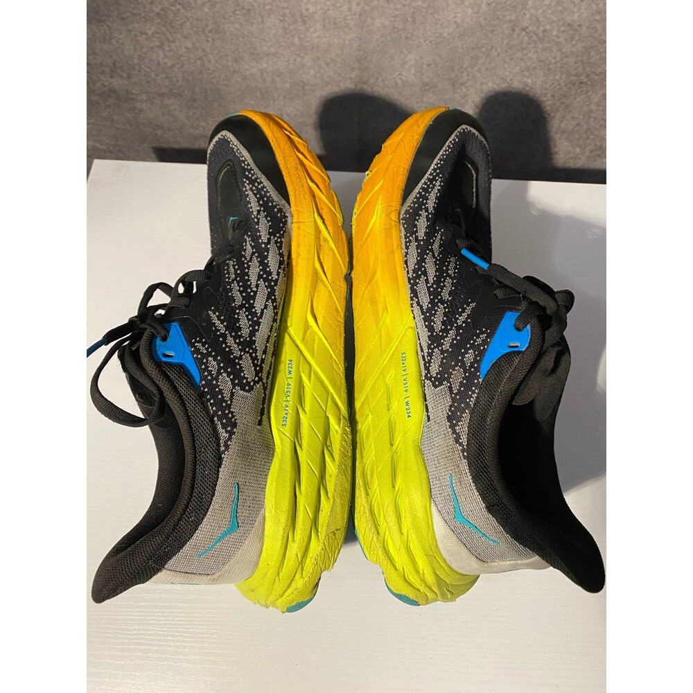 HOKA Speedgoat 5 Women's Trail Running Shoes Size 9B Vibram Megagrip Black - Picture 6 of 8